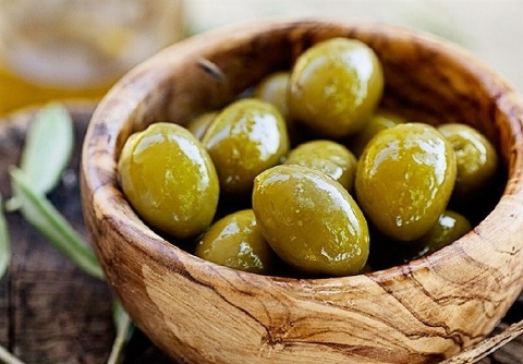 تصویر 2 از زیتون باهسته ویژه ۲۰۰ گرمی + زیتون سبز خوش طعم و باکیفیت