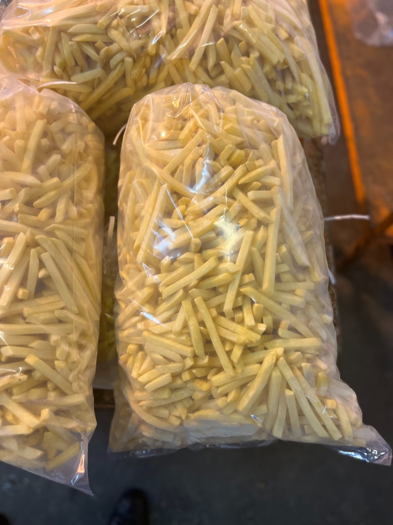 تصویر 2 از قیمت سیب زمینی نیمه آماده فله اصفهان + فروش عمده + کیفیت و بسته بندی متنوع