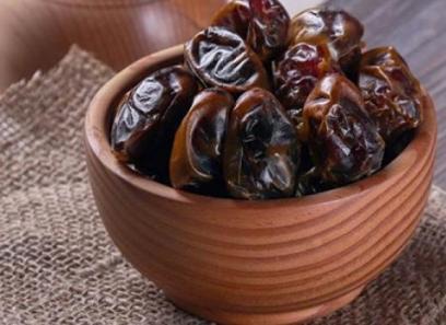 خرما کبکاب مشکین باکیفیت با طعمی شیرین و دلچسب