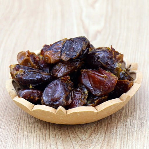 خرما کبکاب تازه یکدست با عطر مطلوب و ماندگاری مناسب
