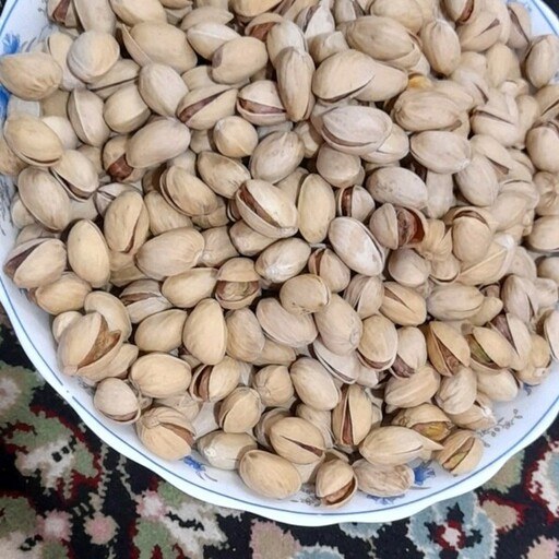 تامین پسته کله قوچی خندان صادراتی + مناسب مشتریان مشکل پسند + قیمت و خرید عمده