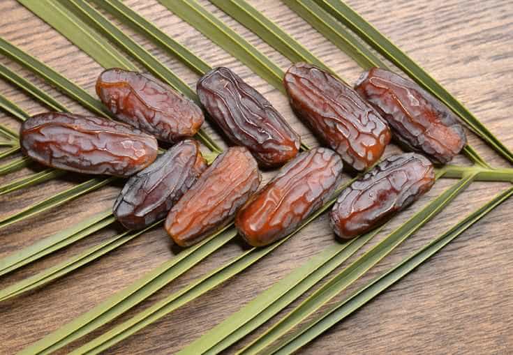 خرما پیارم ۵۰۰ گرمی خوش خوراک برای دورهمی خانوادگی