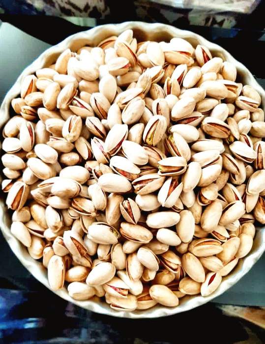 پسته اکبری ممتاز کرمان + انتخابی ارزشمند برای خرید عمده