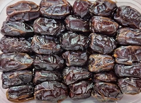 خرما کبکاب یک کیلویی مناسب فروش مستقیم و بسته بندی