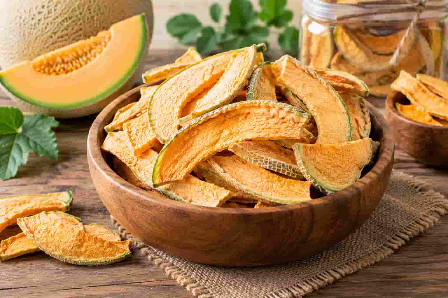 میوه خشک طالبی ترد و خوشمزه برای عرضه عمده