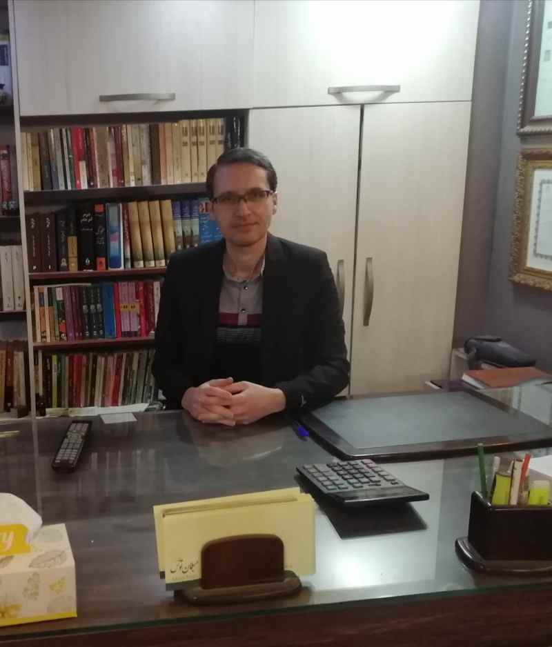 وحید لطفی