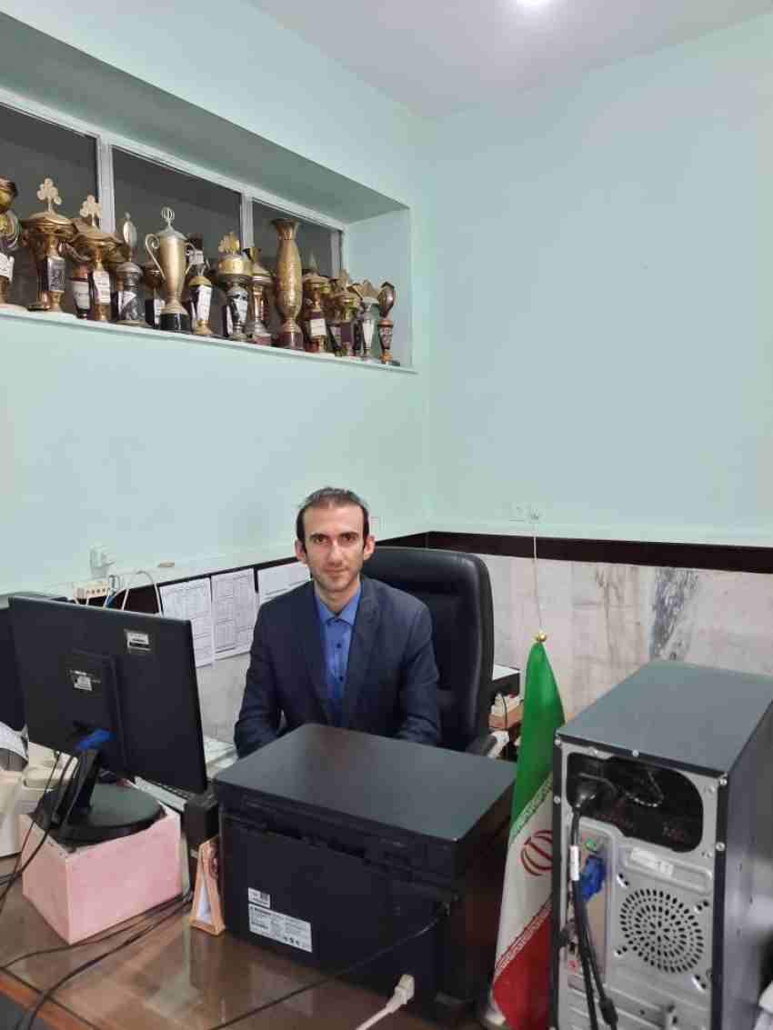 فرشید اختیاری